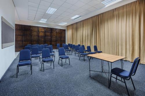 Espace de conférence ou salle de réunion dans l'établissement Protea Hotel by Marriott Lusaka Cairo Road
