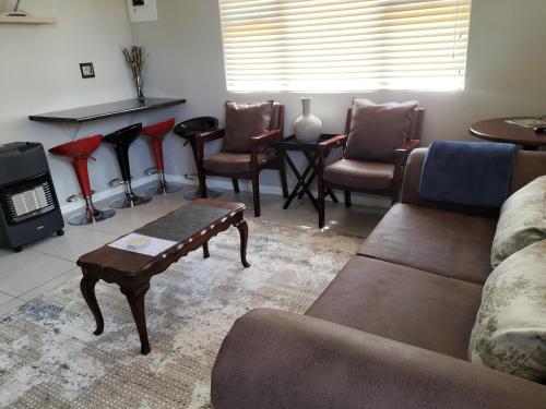 Ruang duduk di The Terrace Guest House