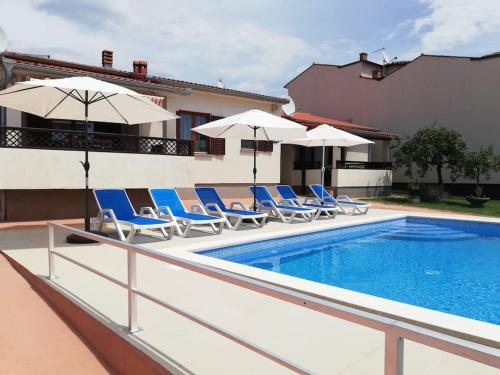 Apartments Rudez - pool - jacuzzi