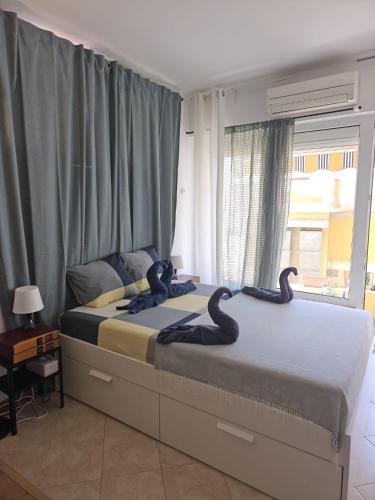 Central Tranquility City Center Apartment BY NAMASTE ELITE