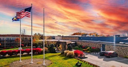 Mountain Laurel Resorts – Photos 3