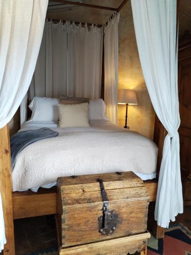 Cama o camas de una habitación en Hacienda Las Amantes
