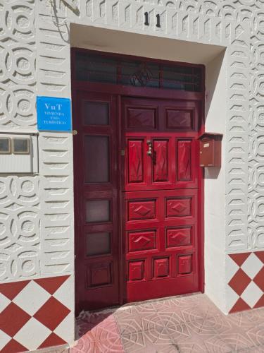 Fotografie z fotogalerie ubytování La Nava, casa de pueblo con patio y calefacción con chimenea v destinaci Nava de la Asunción