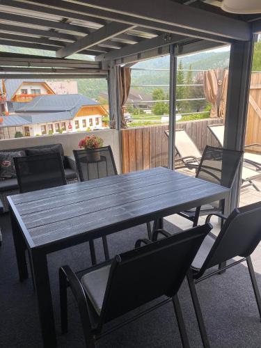 Μπαλκόνι ή βεράντα στο Apartmaji Rauter