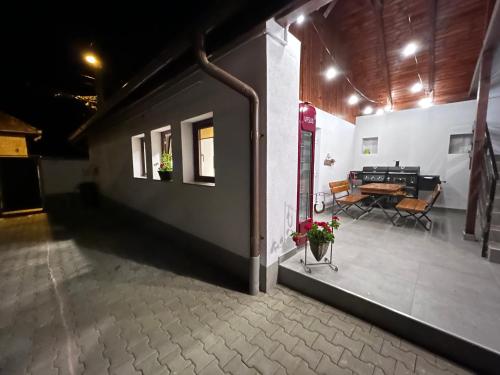 Φωτογραφία από το άλμπουμ του Studio Alexandra σε Sacele
