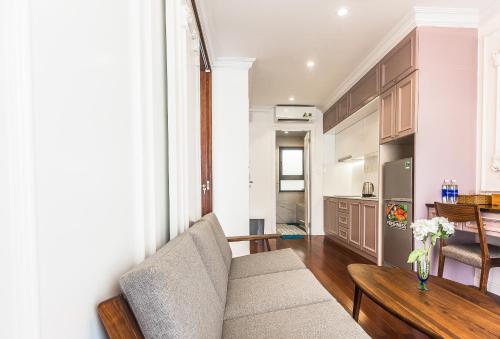 Η κουζίνα ή μικρή κουζίνα στο Ngan Ha 2 Apartment