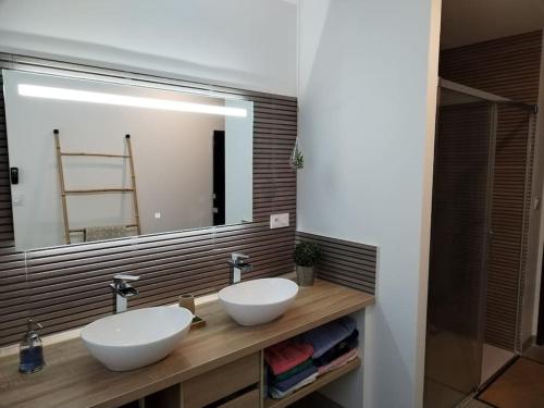 Ένα μπάνιο στο Maison d'Architecte