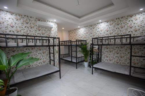 Katil atau katil-katil dalam bilik di Vungtau Surf House - Hostel Surf Camp