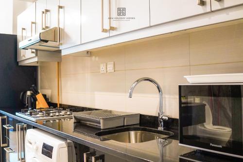 Ett kök eller pentry på Studio with burj view at Elite Business bay Residence by ANW vacation homes