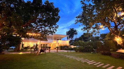Zahrada ubytování UDEE Cozy Hotel