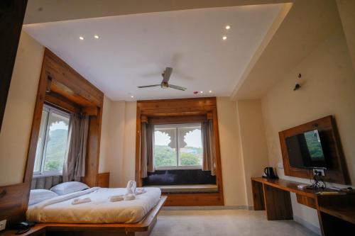 Gallery image of The Ekling Garh Hotel & Resort in Udaipur
