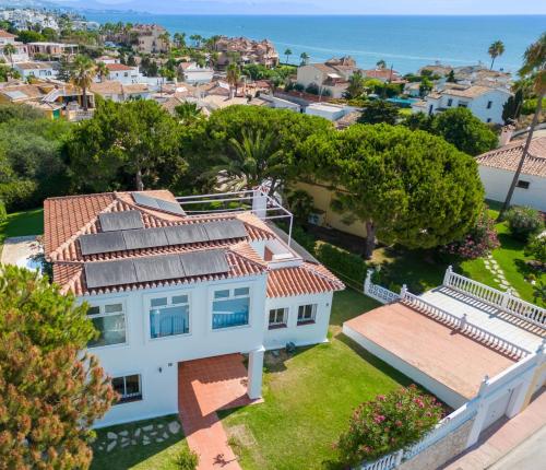 Lets in the Sun Villa Blue Mijas