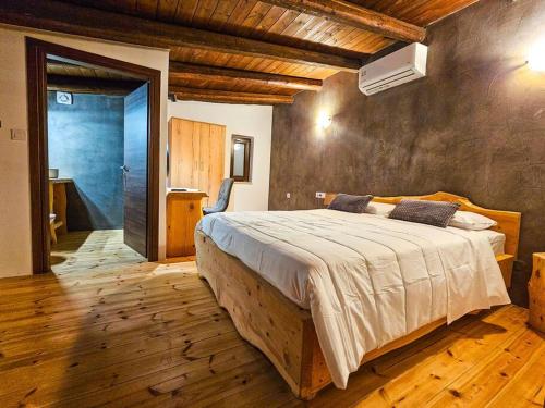 Легло или легла в стая в Cisternis Villa