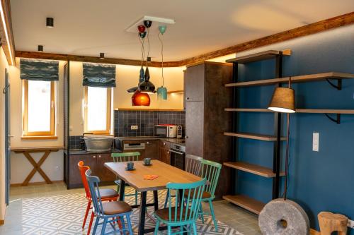 Η κουζίνα ή μικρή κουζίνα στο CSELLO MÜHLE OSLIP, Eventlocation, Gastronomie & Nächtigung