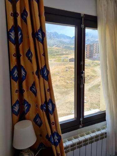  Hotel Cims Pas de La Casa -  Room  picture :   Bath    TV    Hairdryer                           