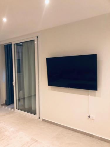 SeaRenity Glyfada Ctr, 1BR, Renovated, near beach