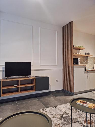 Η κουζίνα ή μικρή κουζίνα στο Azimut apartman