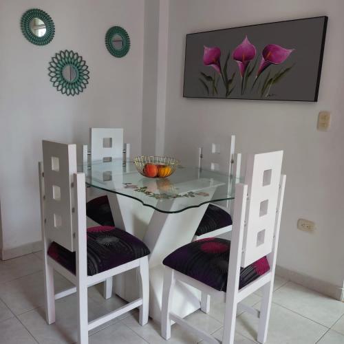 Φωτογραφία από το άλμπουμ του Apartamento en Buga a 7min de la Básilica σε Buga