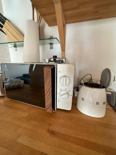Haus am Seeにあるキッチンまたは簡易キッチン