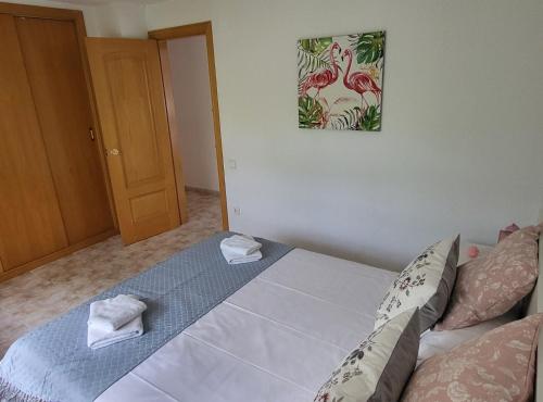 Ένα ή περισσότερα κρεβάτια σε δωμάτιο στο Sunny house