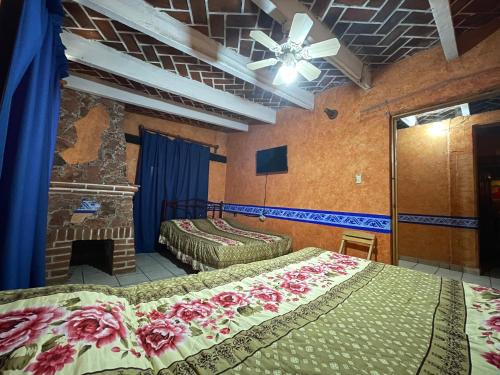 Φωτογραφία από το άλμπουμ του Posada Siete Nogales Tecozautla alojamiento con baño compartido σε Tecozautla