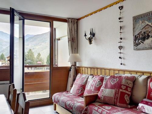 Studio lumineux avec balcon au pied des pistes - FR-1-344-175