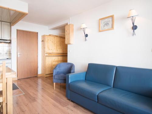 Appartement Tignes, 2 pièces, 6 personnes - FR-1-449-10にあるシーティングエリア