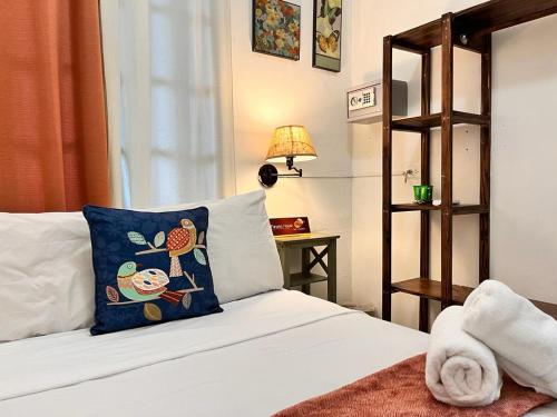 Letto o letti in una camera di Panama House Bed & Breakfast