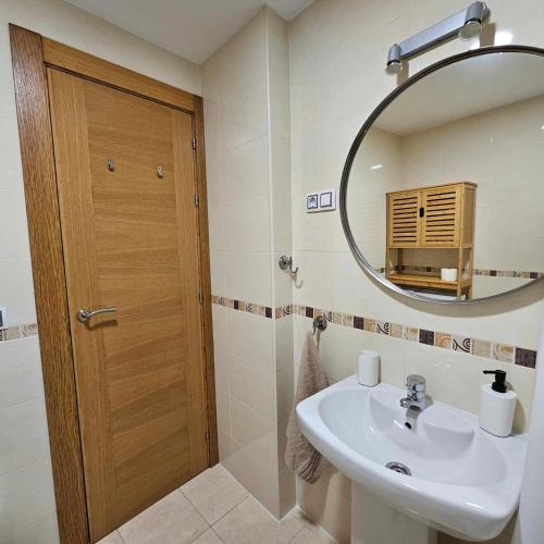 Sunlit apartment "Casa Bonita" with free parking