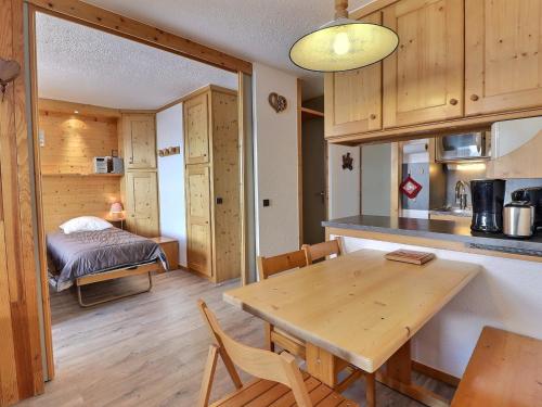 Studio divisible skis aux pieds, proche commerces, Wi-Fi