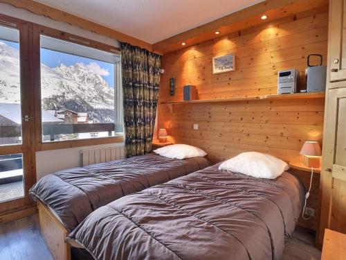 Studio divisible skis aux pieds, proche commerces, Wi-Fi