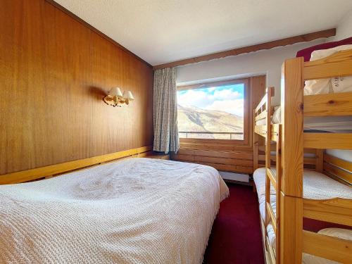 Appartement spacieux 3 pièces, au pied des pistes, balcon - FR-1-344-971