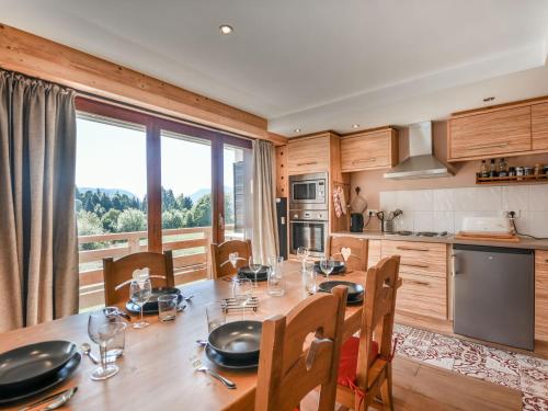 Appartement Magnifique aux Gets - T3 Rénové pour 6 Pers, Proche Centre et Pistes - FR-1-685-60