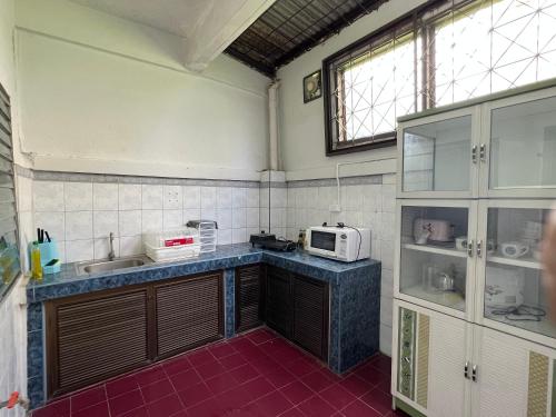 Dapur atau dapur kecil di Piano Private House