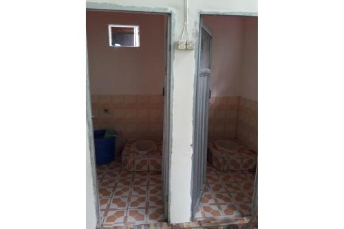 Ένα μπάνιο στο Pondok Ningsih 1 Malino