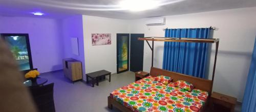 Katil atau katil-katil dalam bilik di Villa sakinu