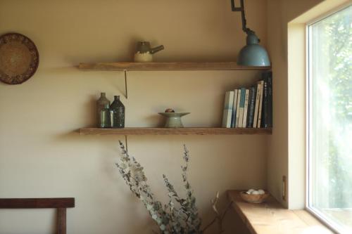 Perpustakaan di rumah percutian