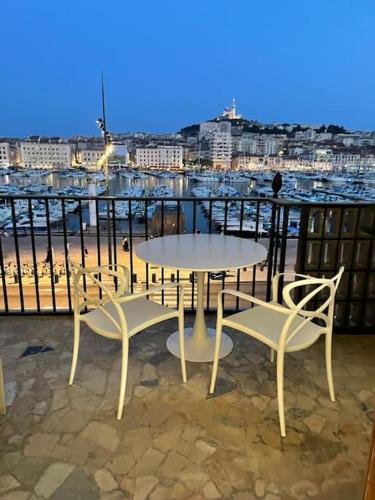LUXE SUR LE PORT photo 11