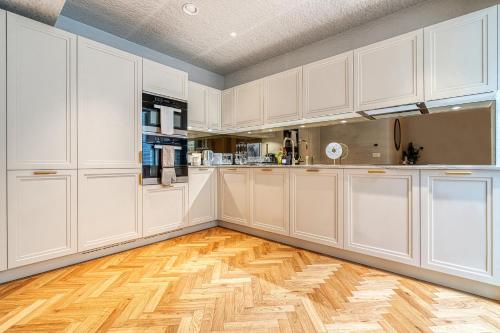 Westminster Fire Station Luxury Apartments photo 106