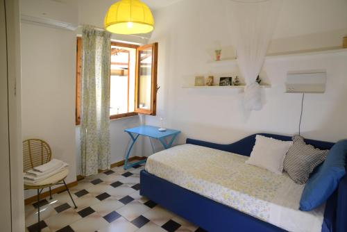 TopFloor apt with furnished terrace near the sea