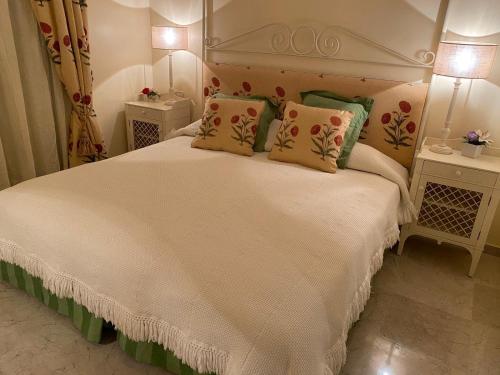 Golf Villa in Marbella, Frontline Golfvilla in RioReal Golf photo 26