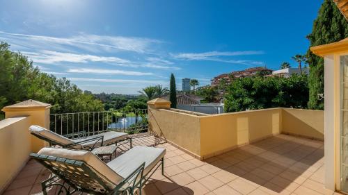 Golf Villa in Marbella, Frontline Golfvilla in RioReal Golf photo 8