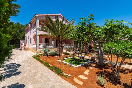 Apartmani kod Lovrića