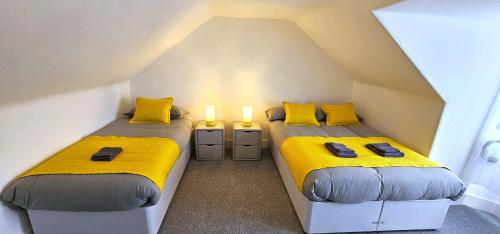 Postel nebo postele na pokoji v ubytování LAGA Guest House - Rooms