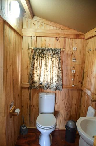 Bilik mandi di Letlotse Lodge