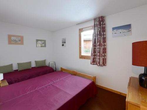 Appartement 2 pièces rénové avec balcon et casier à ski au cœur de Montchavin