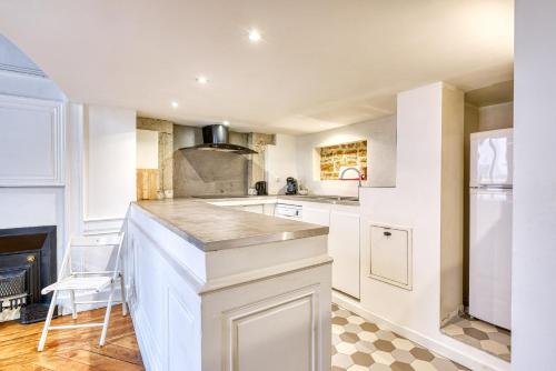 Photo de la galerie de l'établissement Nouveau / Canut d'exception au coeur de Lyon, à Lyon