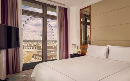 Park Plaza County Hall London Image
