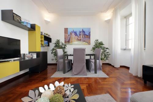 LUXURY APARTMENT VATICANO-S'PETER BASILICA - NETFLIX Wifi - AirCond