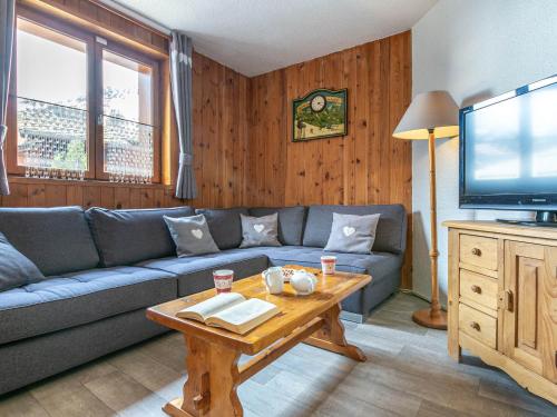 Appartement de style montagnard dans chalet rustique, au cœur du vieux village et aux pieds des pistes